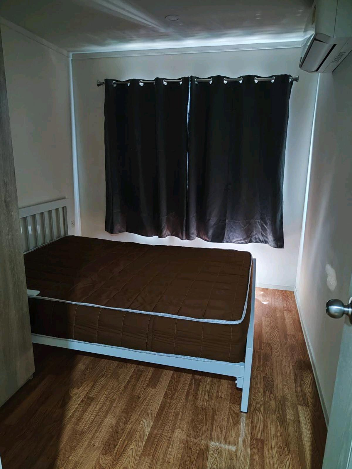 For RentCondoSamut Prakan,Samrong : Condo for rent Lumpini Ville Sukhumvit 76, good location, near important places • 🚆 BTS Bearing about 1 km.