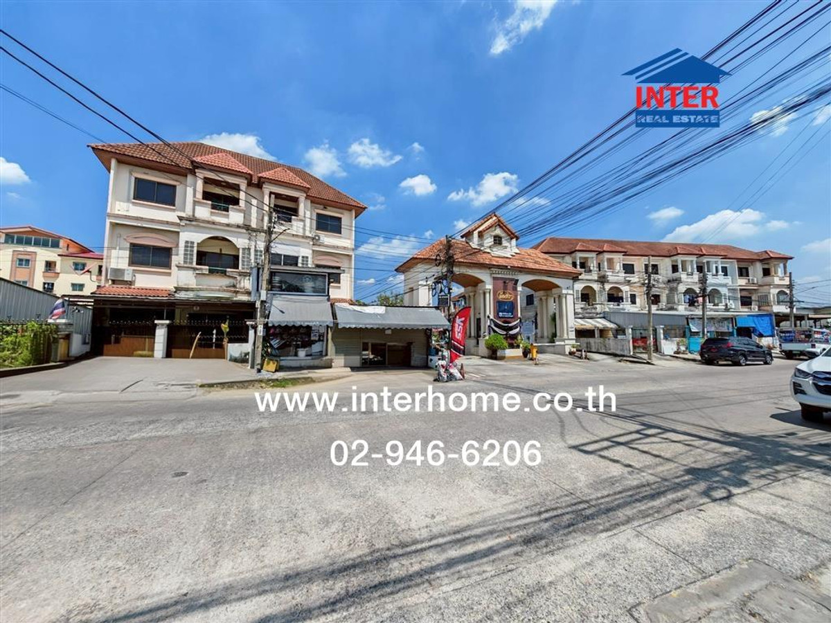 ขายอาคารพาณิชย์มีนบุรี-ร่มเกล้า : อาคารพาณิชย์ 3 ชั้น 36 ตร.ว. หมู่บ้านมัณทิรา (สะพานสูง) ซอยเคหะร่มเกล้า78 ถนนราษฎร์พัฒนา ถนนเคหะร่มเกล้า เขตบึงกุ่ม กรุงเทพมหานคร