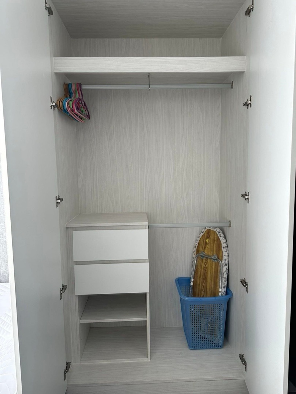 ให้เช่าคอนโดแจ้งวัฒนะ เมืองทอง : #R9611  🎉 120369 ให้เช่าคอนโด Atmoz Chaengwattana