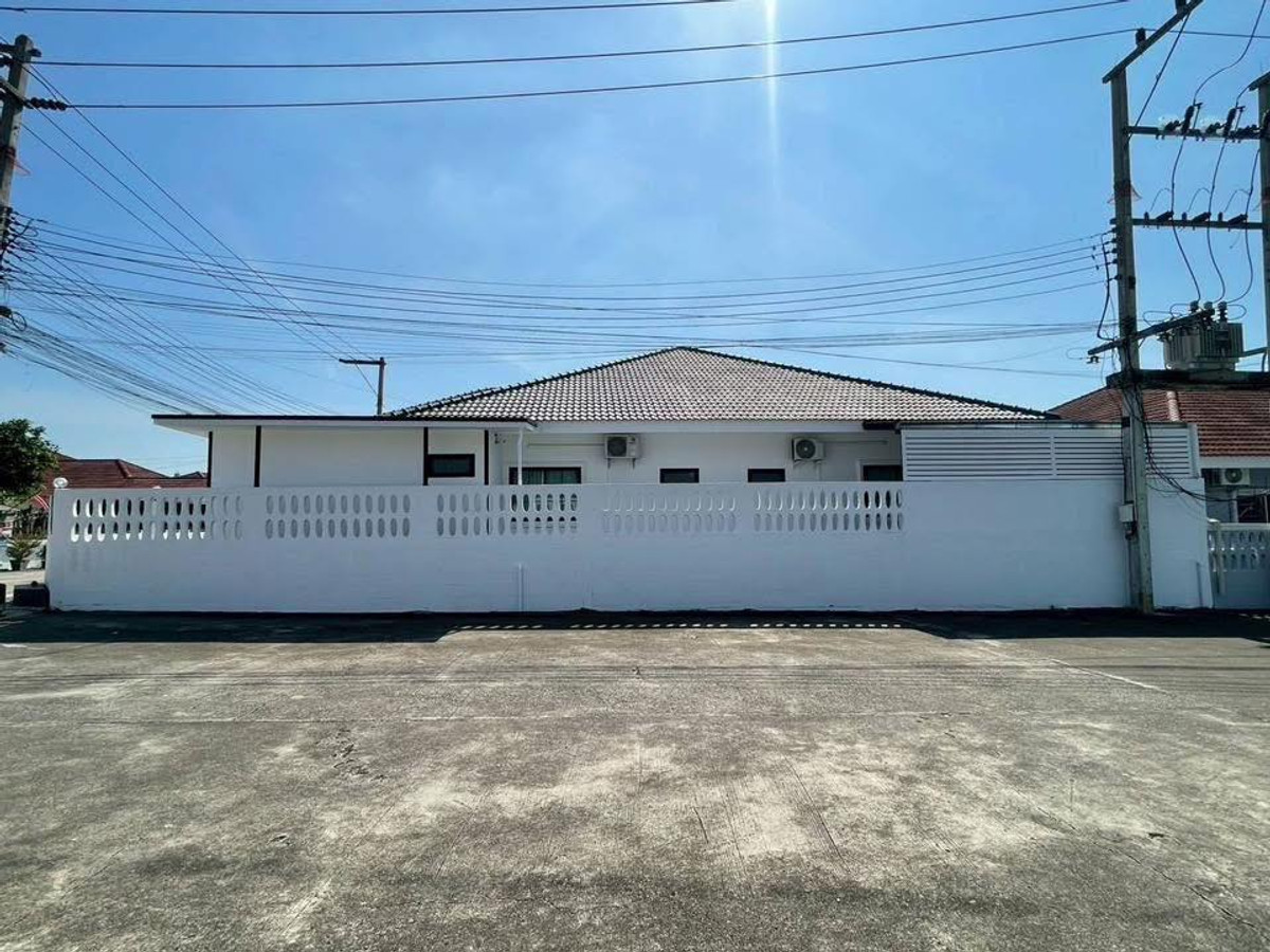 For SalePattaya, Bangsaen, Chonburi : The hottest cornerback! Good location, easy to rent, good income 🔥 Chokchai Garden Home 2 / 4 bedrooms (for sale), Chockchai Garden Home 2 / 4 Bedrooms (FOR SALE) BEWN110