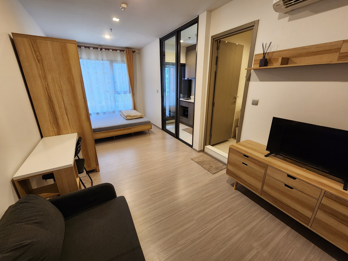 For RentCondoRama9, Petchburi, RCA : Urgent for rent! Life Asoke Hype, 15th floor+, fully furnished, ready to move in, special price only this March.