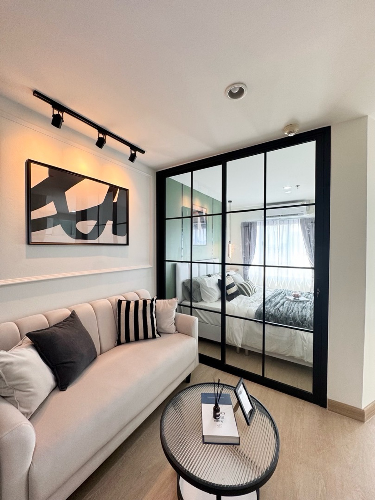 For SaleCondoChokchai 4, Ladprao 71, Ladprao 48, : Urgent Sale ✨ The Next Ladprao ✨ Fully furnished and equipped with appliances. Next to Phawana BTS station.