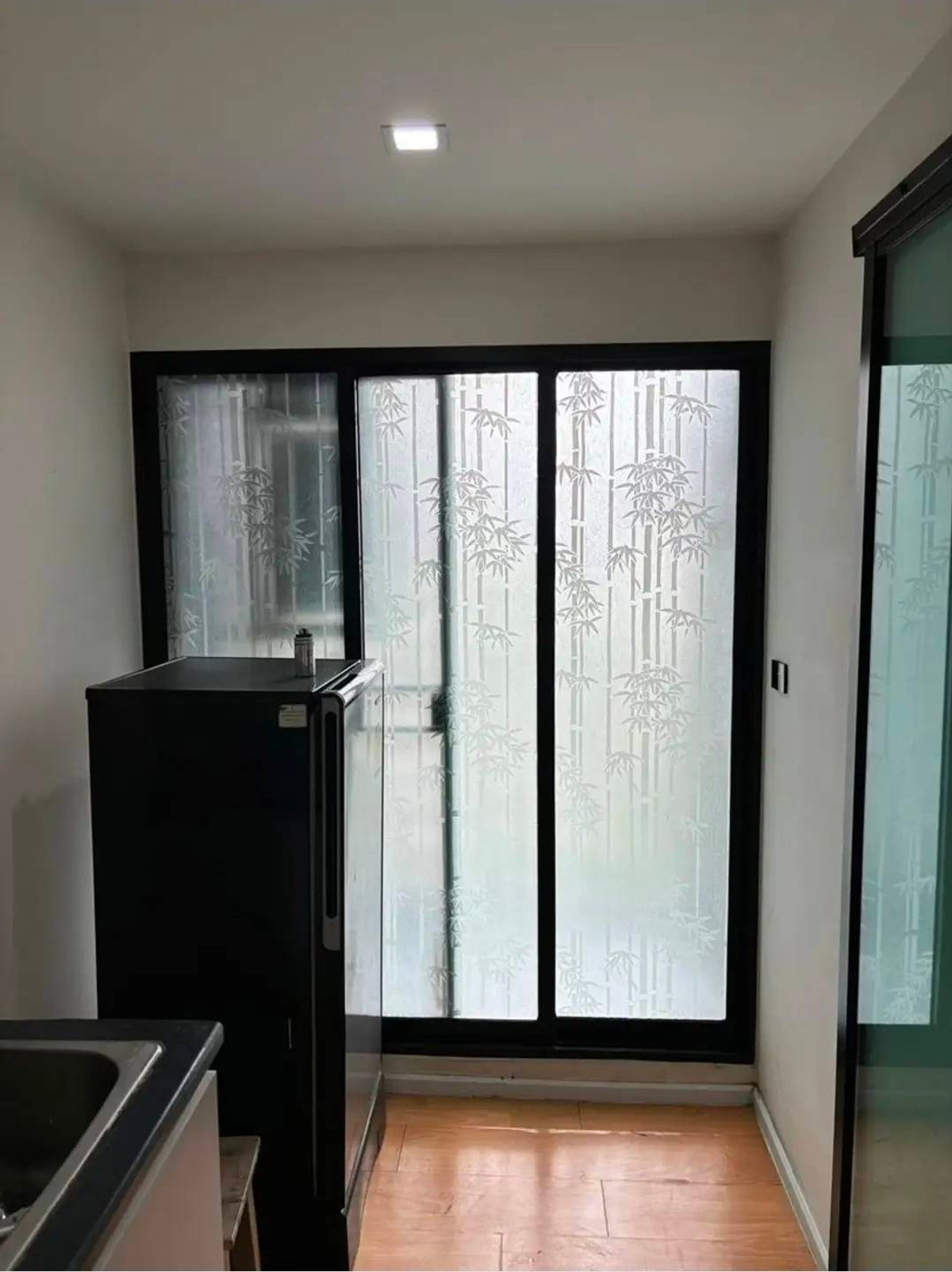 For RentCondoKasetsart, Ratchayothin : Solve Your Daily Commute! Condo for Rent at D’Mura Ratchayothin – Near BTS Sena Nikhom & Kasetsart University, Fully Furnished, Move-in Ready!