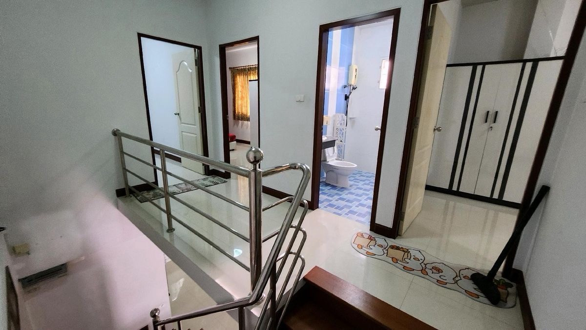 ขายทาวน์โฮมบางนา แบริ่ง ลาซาล : 🏡 ขายทาวน์โฮม “สุริยาเพลส บางนา กม.5” บ้านหลังมุม