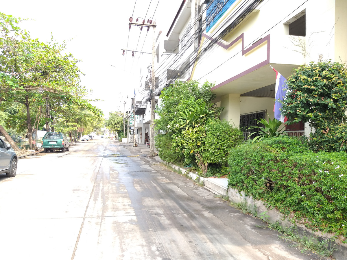 For SaleFactoryPhutthamonthon, Salaya : Factory for sale, 227 square meters, with factory certificate, Factory Land 1  Phutthamonthon Sai 5 Road, Rai Khing Subdistrict, Sam Phran District, Nakhon Pathom