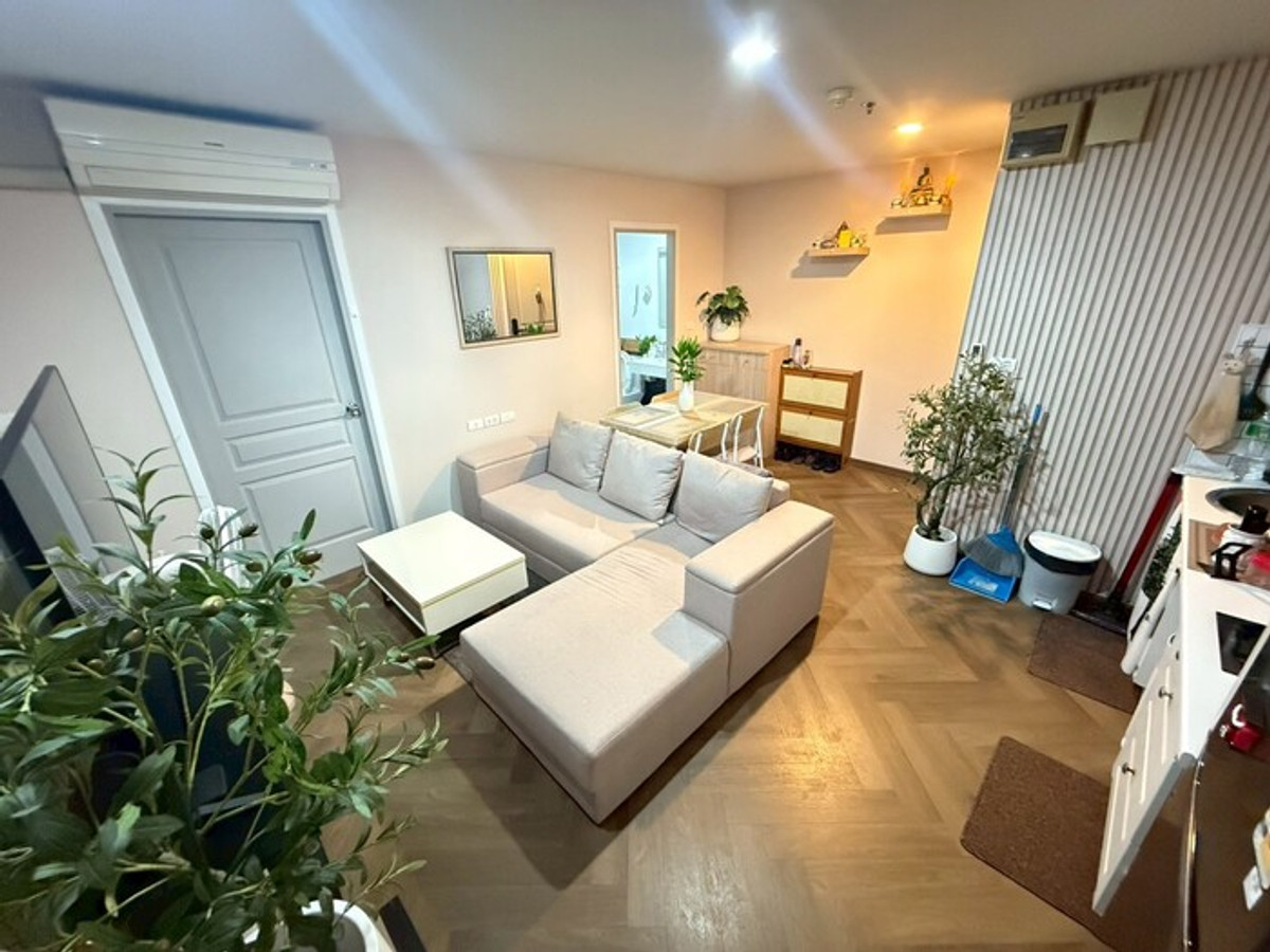 ขายคอนโดบางซื่อ วงศ์สว่าง เตาปูน : 💖💖ขายห้องคอนโด Richpark @Taopoon Interchange ใกล้ห้าง Gateway บางซื่อ ใกล้รถไฟฟ้า MRT เตาปูน ขายเพียง 2.65 ล้านบาท!! สนใจสอบถามได้นะคะ Line ID : atfirm2010 💖💖