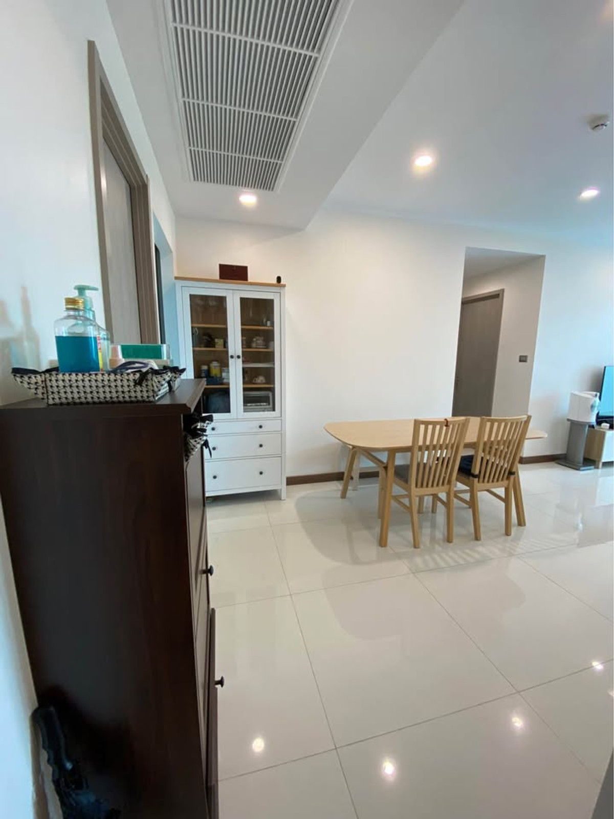 ให้เช่าคอนโดสุขุมวิท อโศก ทองหล่อ : เช่า 2 ห้องนอน 2 ห้องน้ำ ศุภาลัย โอเรียนทัล สุขุมวิท 39