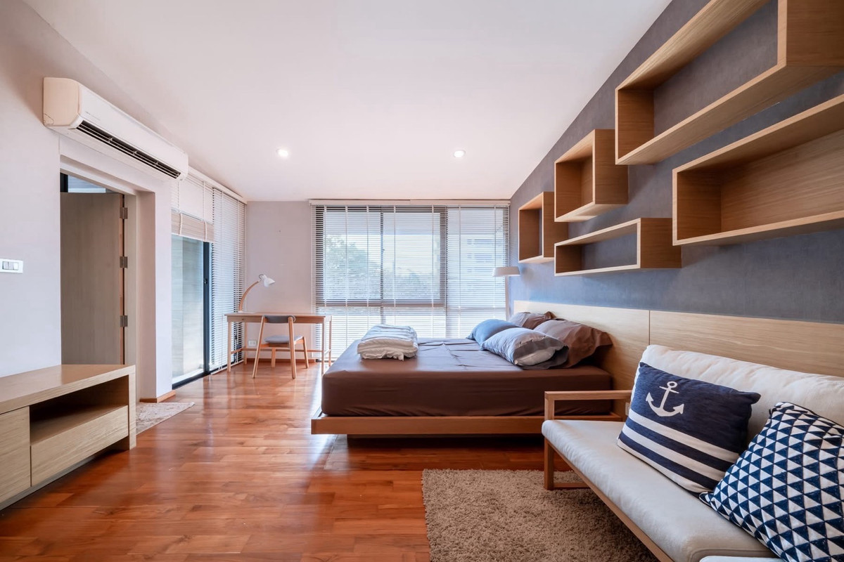 ขายบ้านพัทยา บางแสน ชลบุรี สัตหีบ : ขายพูลวิลล่าใกล้ชายหาด นาจอมเทียน พัทยา โครงการ Nirvana Beyond @ Beach Pattaya บ้าน 3 ชั้น พื้นที่ใหญ่ เดินเพียง 45 เมตรถึงทะเล