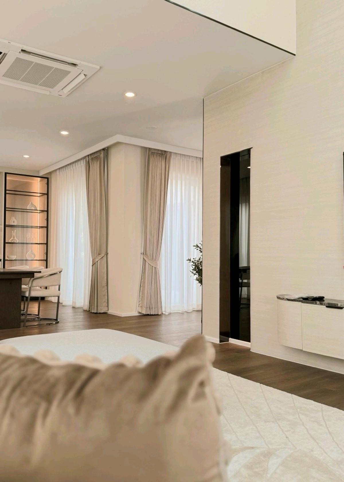 ให้เช่าบ้านบางนา แบริ่ง ลาซาล : Vivaldi Bangna Km.5 For Rent 