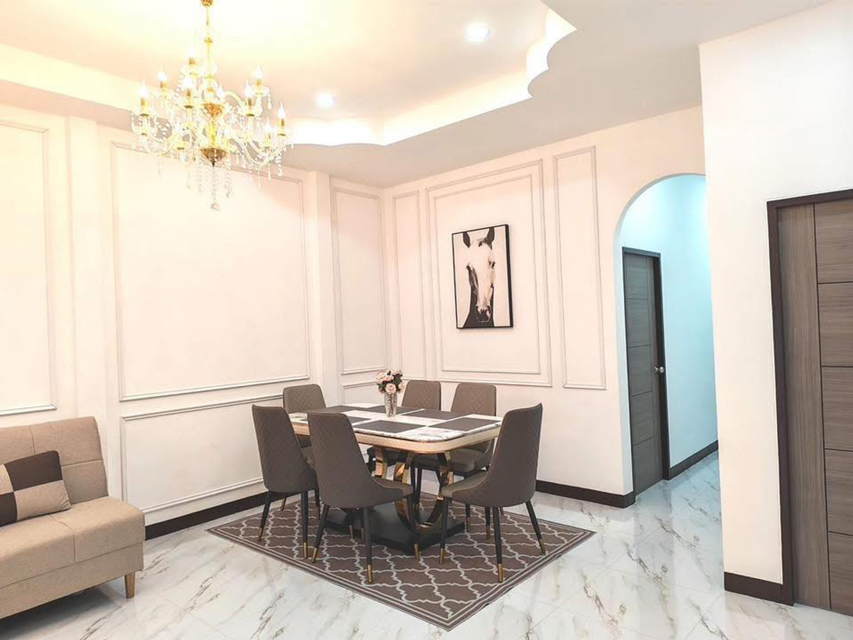 For SalePattaya, Bangsaen, Chonburi : The hottest cornerback! Good location, easy to rent, good income 🔥 Chokchai Garden Home 2 / 4 bedrooms (for sale), Chockchai Garden Home 2 / 4 Bedrooms (FOR SALE) BEWN110