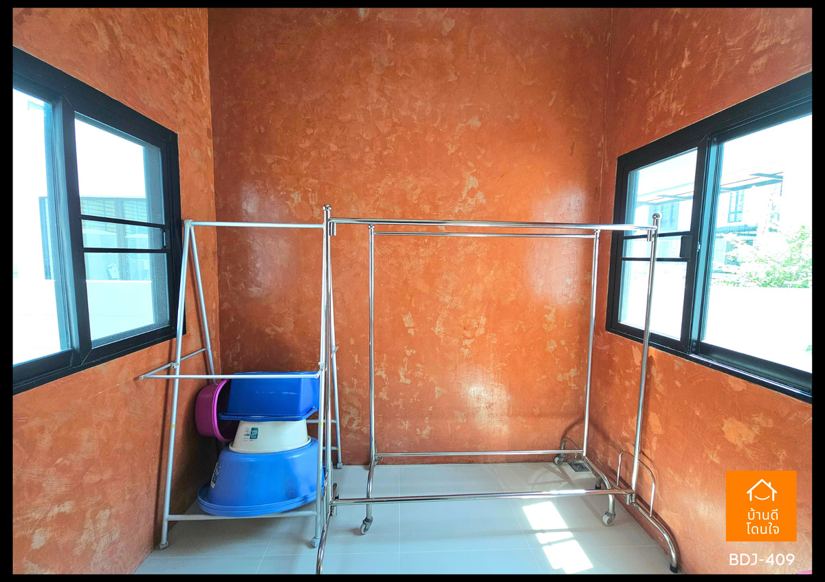 ขายบ้านนวมินทร์ รามอินทรา : ขายด่วนราคาพิเศษ!! บ้านบุราสิริ ปัญญาอินทรา (77.2 ตร.ว.) 4 นอน 4 น้ำ 