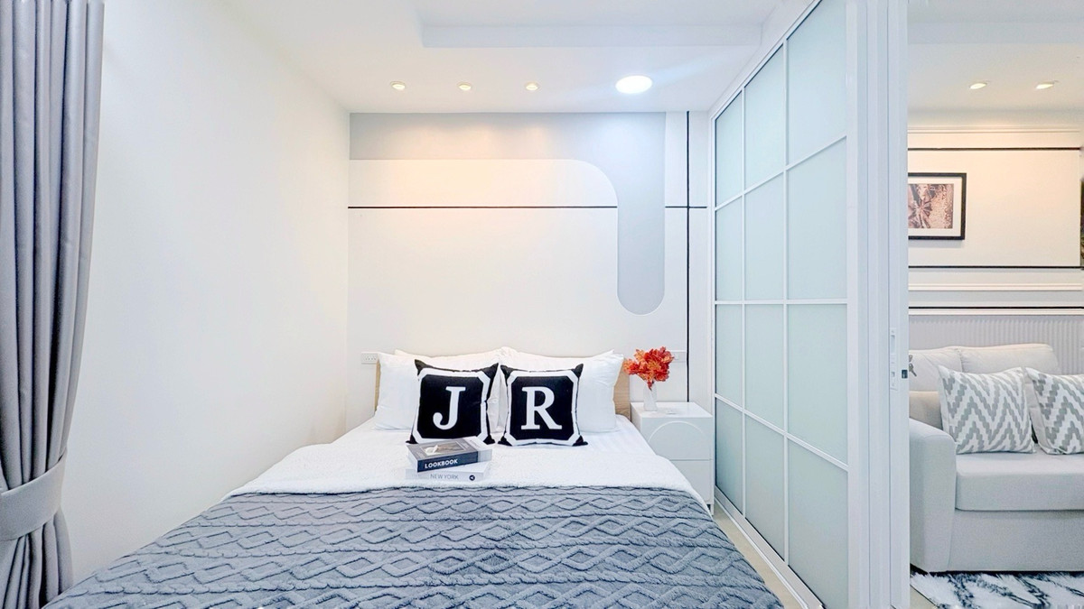 For SaleCondoRatchadapisek, Huaikwang, Suttisan : ✨🏆A reward for a hardworking person like you, near the BTS, near the mall, near the hospital, fully furnished, just drag your bags and move in | Happy Condo Ratchada 18
