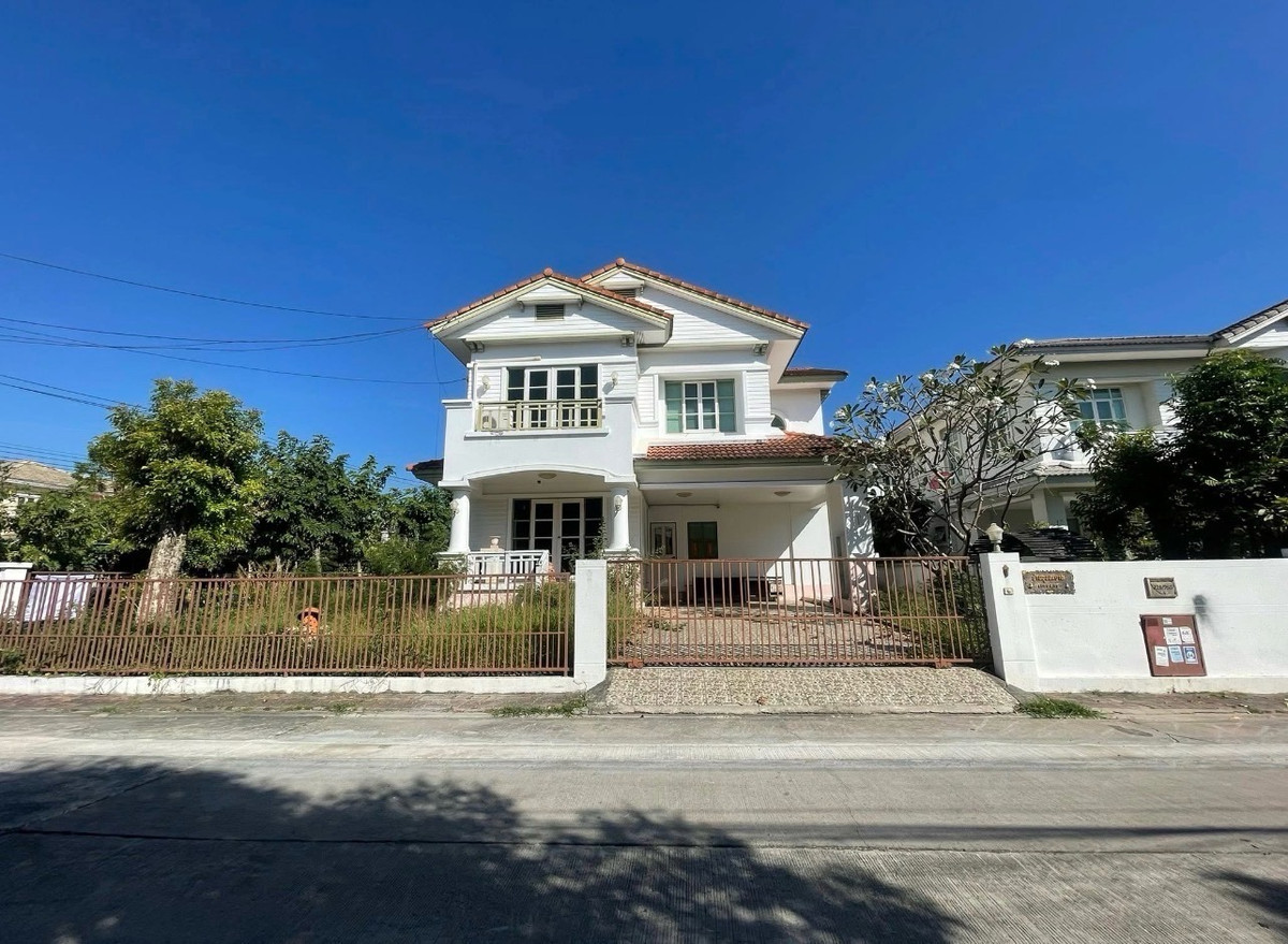 ขายบ้านสมุทรปราการ สำโรง : หน้ากว้าง หลังมุม กลางซอย ใหญ่พิเศษ ฟรีค่าโอน!!