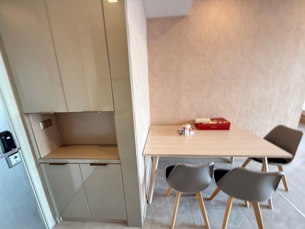 For RentCondoRama9, Petchburi, RCA : ✨ Modern Luxury at Its Best | ONE9FIVE Asoke - Rama 9