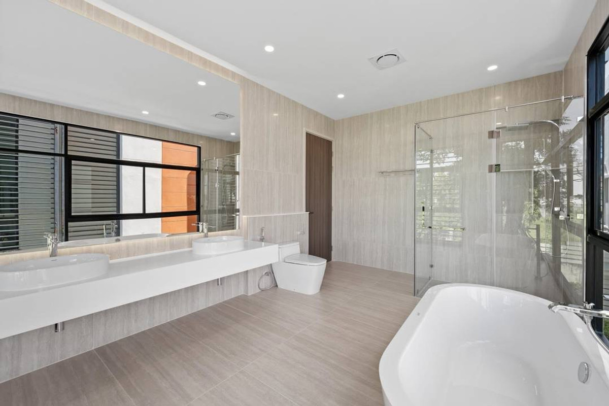 ขายบ้านรัชดา ห้วยขวาง :  ขายบ้านหมู่บ้าน The Zenith  49.1ตร.วา ในซอยโรงเรียน SISB (โรงเรียนนานาชาติสิงคโปร์)New renovated