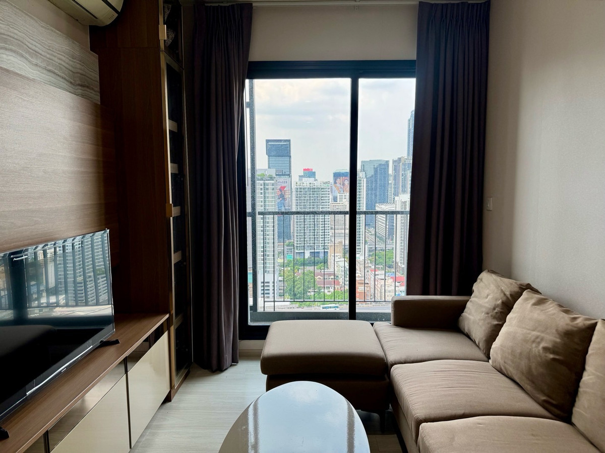 For RentCondoRama9, Petchburi, RCA : 🚊O m. to Airport Link Makkasan | Life Asoke 💫