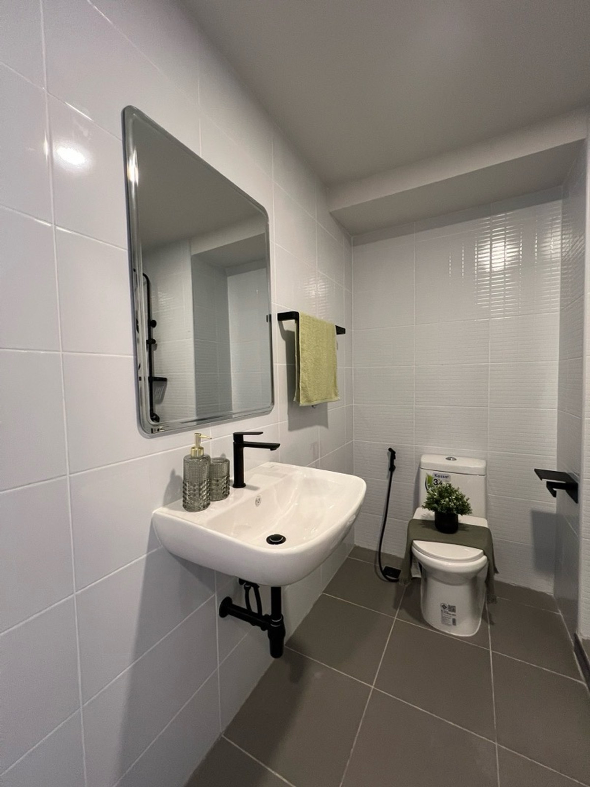 CondoKasetsart, Ratchayothin : Condo for rent, newly renovated, fully furnished, ready to move in.