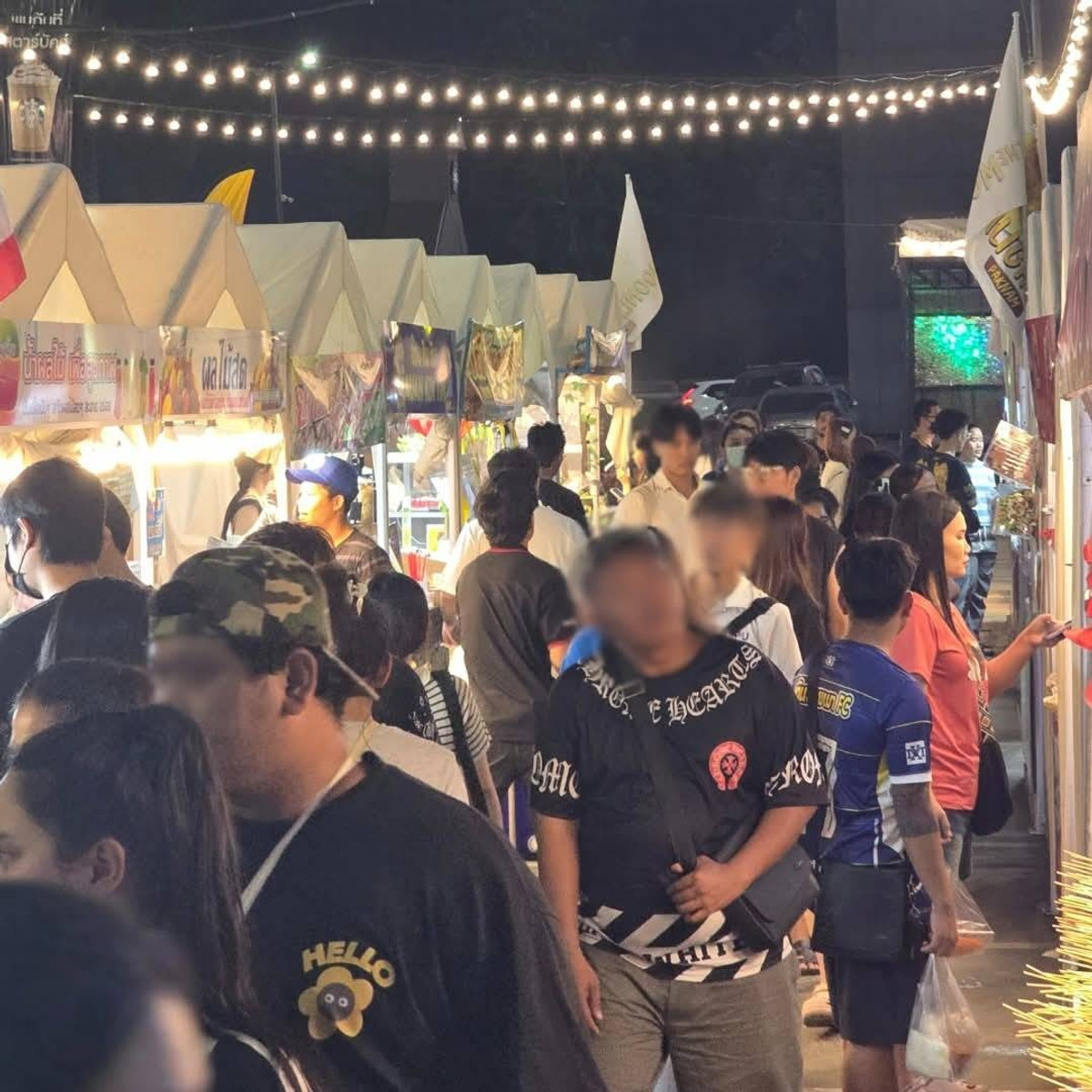 For LeaseholdRetail SpaceSamut Prakan,Samrong : Urgent sale, milk tea shop, prime location, in front of Robinson, worth almost 200,000 baht, lease only 99,000 baht.