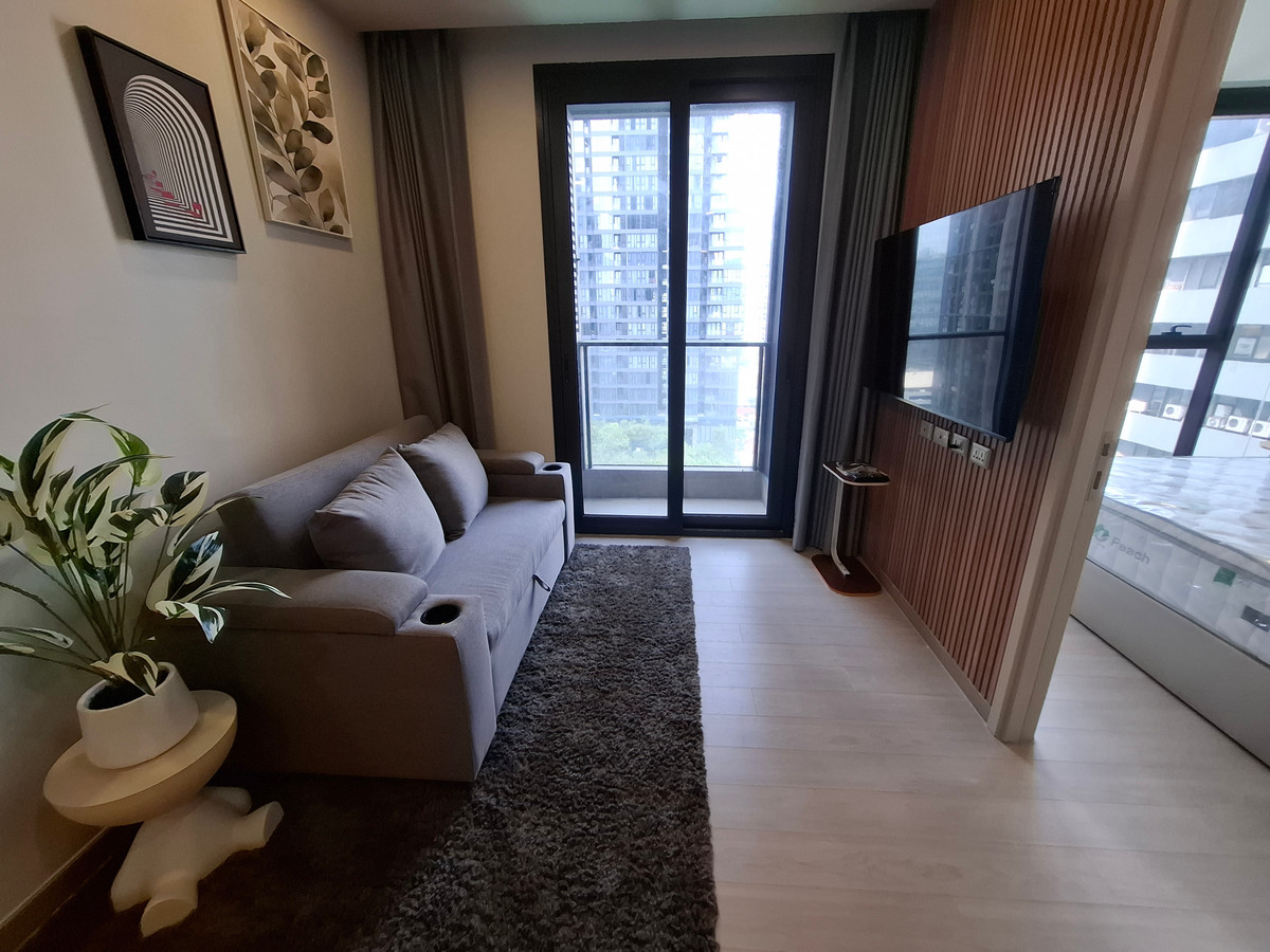 ให้เช่าคอนโดพระราม 9 เพชรบุรีตัดใหม่ RCA : ใช้ชีวิตระดับ Masterpiece พร้อมวิวสระ Infinity Pool ที่ One9Five