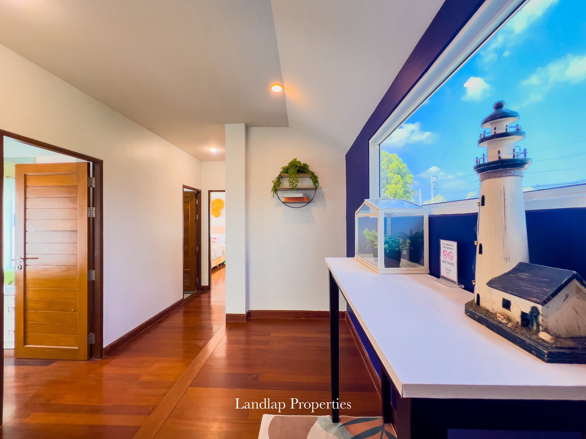 ขายพัทยา บางแสน ชลบุรี สัตหีบ : ขายบ้านพูลวิลล่าพัทยา สามารถทำธุรกิจได้  โครงการติดทะเล ลงหาดได้เลย