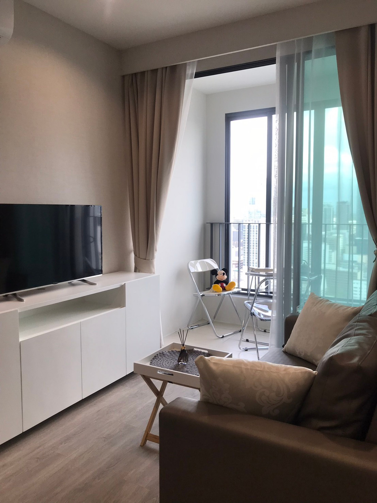 For RentCondoSiam Paragon ,Chulalongkorn,Samyan : ✨ Condo for Rent at Ideo Q Chula – Samyan | High Floor | South-Facing Balcony | Fully Furnished 🌆