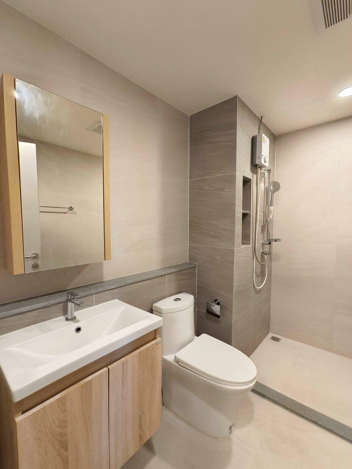 For RentCondoRatchadapisek, Huaikwang, Suttisan : Condo for rent in The Stage Mindscape Ratchada-Huai Khwang (MRT Huai Khwang) (SA-01)