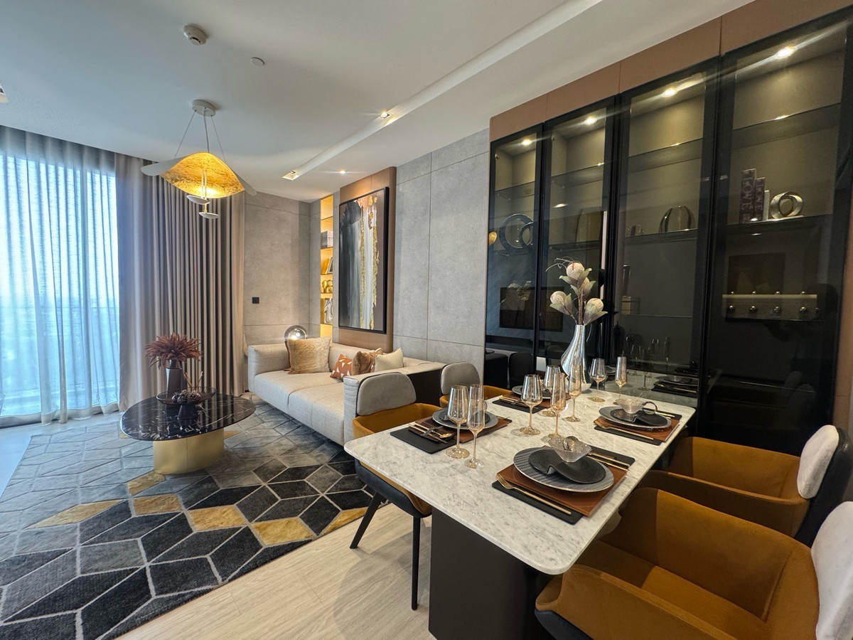 For SaleCondoSukhumvit, Asoke, Thonglor : The Room Sukhumvit 38 🌃
2 Bed 2Bath 79.12 sq.m. Price13.99MB.
🚝Only 700 m. to BTS Thonglor
📞Phat 064-642-8664
📞Nui 094-624-2014