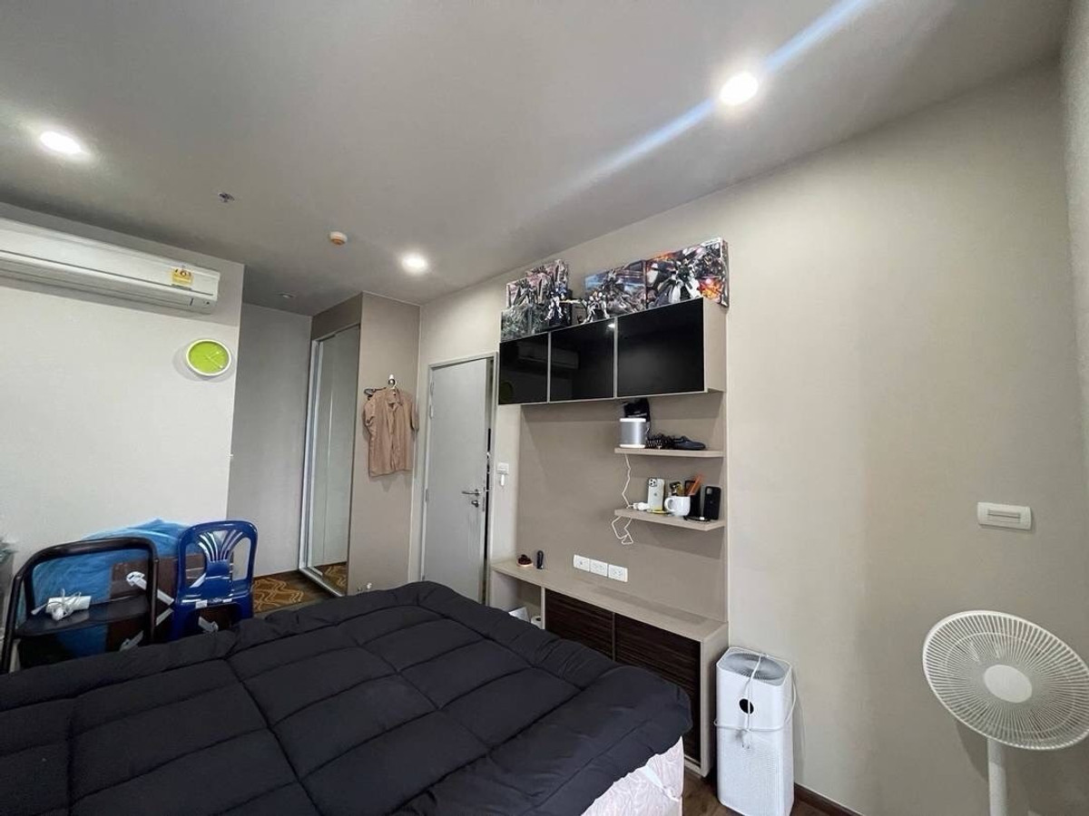 For SaleCondoSapankwai,Jatujak : Urgent sale, cheaper than the market, Onyx Phaholyothin project 1 bed 40 sq.m, price 4.5 mb, if interested contact 098-9655699 /LINE:0817333255