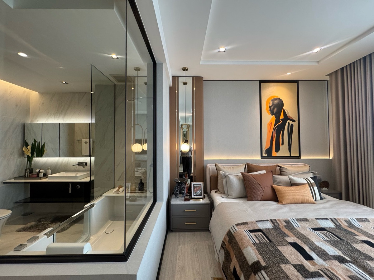 ขายคอนโดสุขุมวิท อโศก ทองหล่อ : The Room Sukhumvit 38 🌃
2 Bed 2Bath 79.12 sq.m. Price13.99MB.
🚝Only 700 m. to BTS Thonglor
📞Phat 064-642-8664
📞Nui 094-624-2014