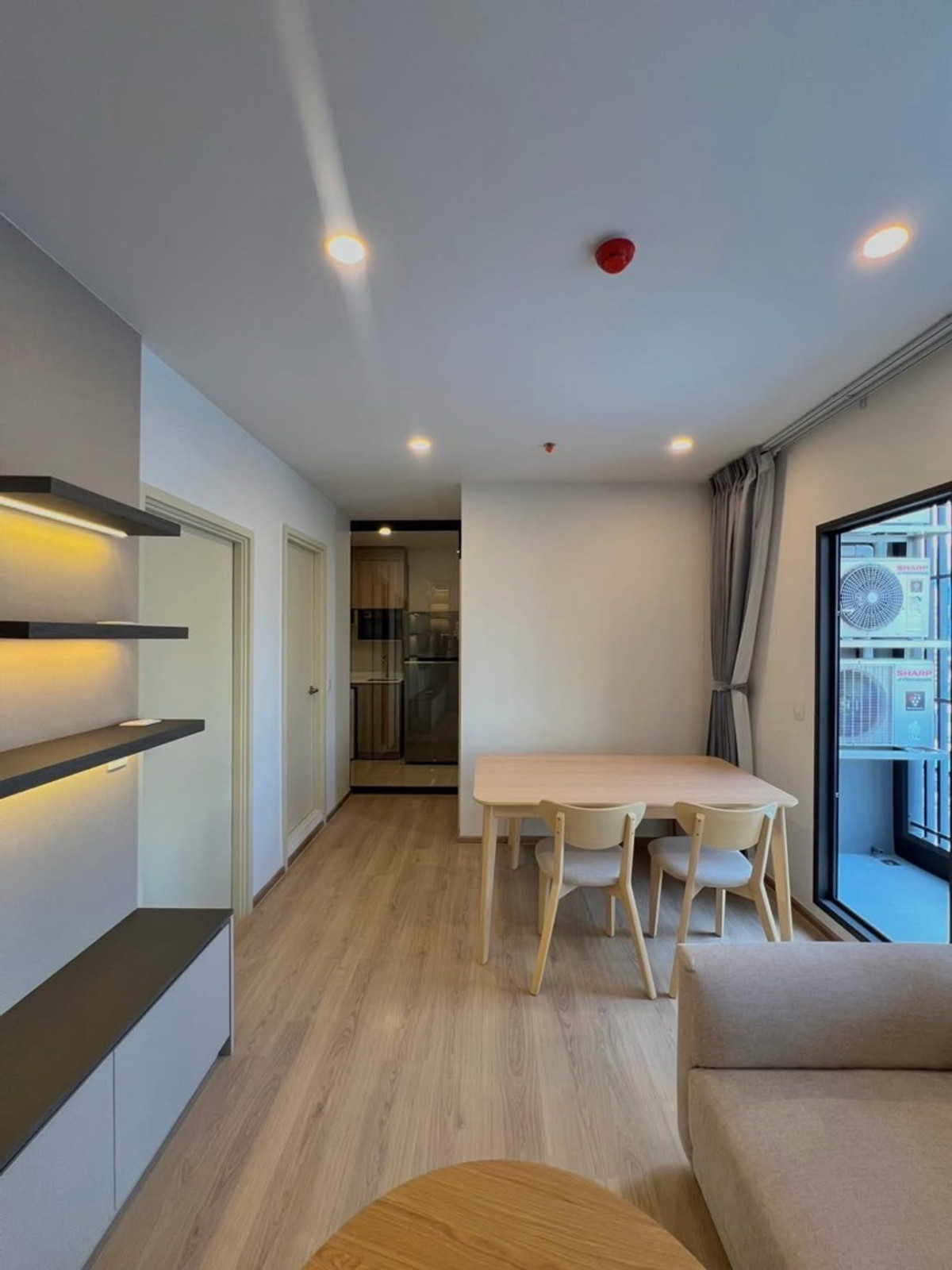 For RentCondoKhlongtoei, Kluaynamthai : HOT DEAL🔥 LIFE RAMA4 - ASOKE with 2B1B‼️ 50sq.m. ✅Only 45,000THB/month🔥