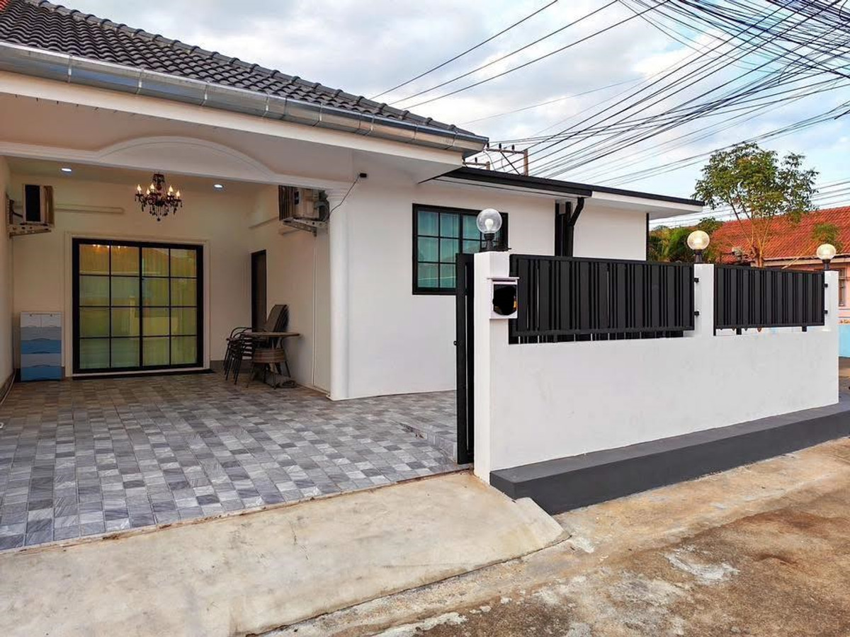 For SalePattaya, Bangsaen, Chonburi : The hottest cornerback! Good location, easy to rent, good income 🔥 Chokchai Garden Home 2 / 4 bedrooms (for sale), Chockchai Garden Home 2 / 4 Bedrooms (FOR SALE) BEWN110