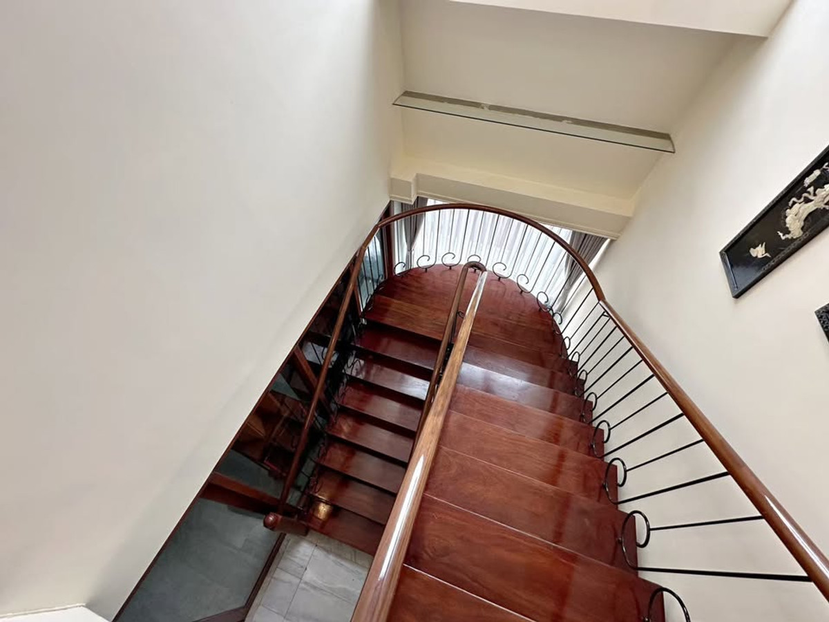 คอนโดวิทยุ ชิดลม หลังสวน : RC032626 Condo Penthouse 2 ชั้น รีโนเวทใหม่ for rent/sale at Ploenchit Terrace