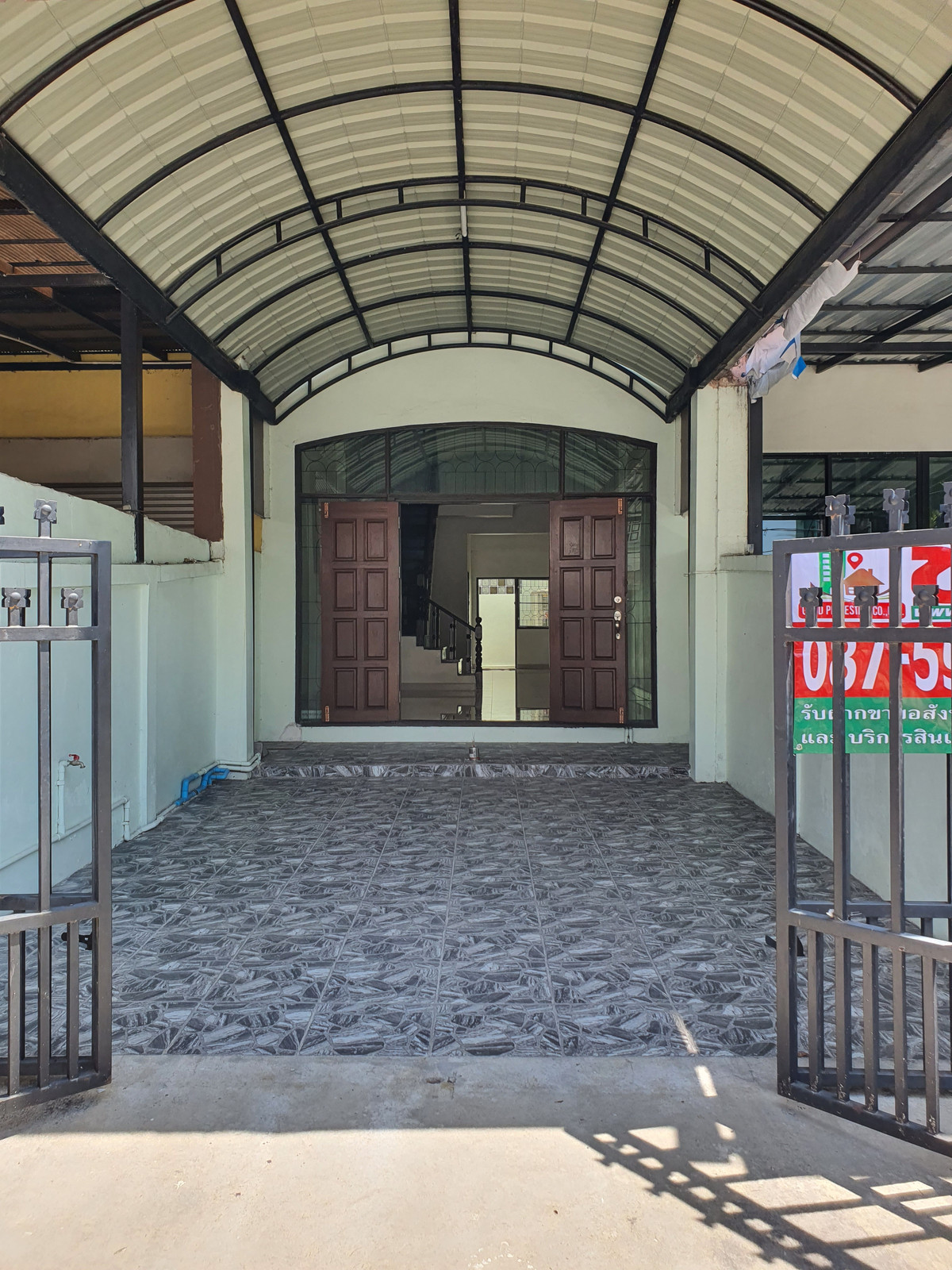 For SaleTownhomePhutthamonthon, Salaya : 3-story townhome, completely renovated, Boromarajonani 119 | 4 bedrooms, 3 bathrooms, high ceilings, not hot house, strong structure, ready to move in, near Mahidol, good location, nice to live in!