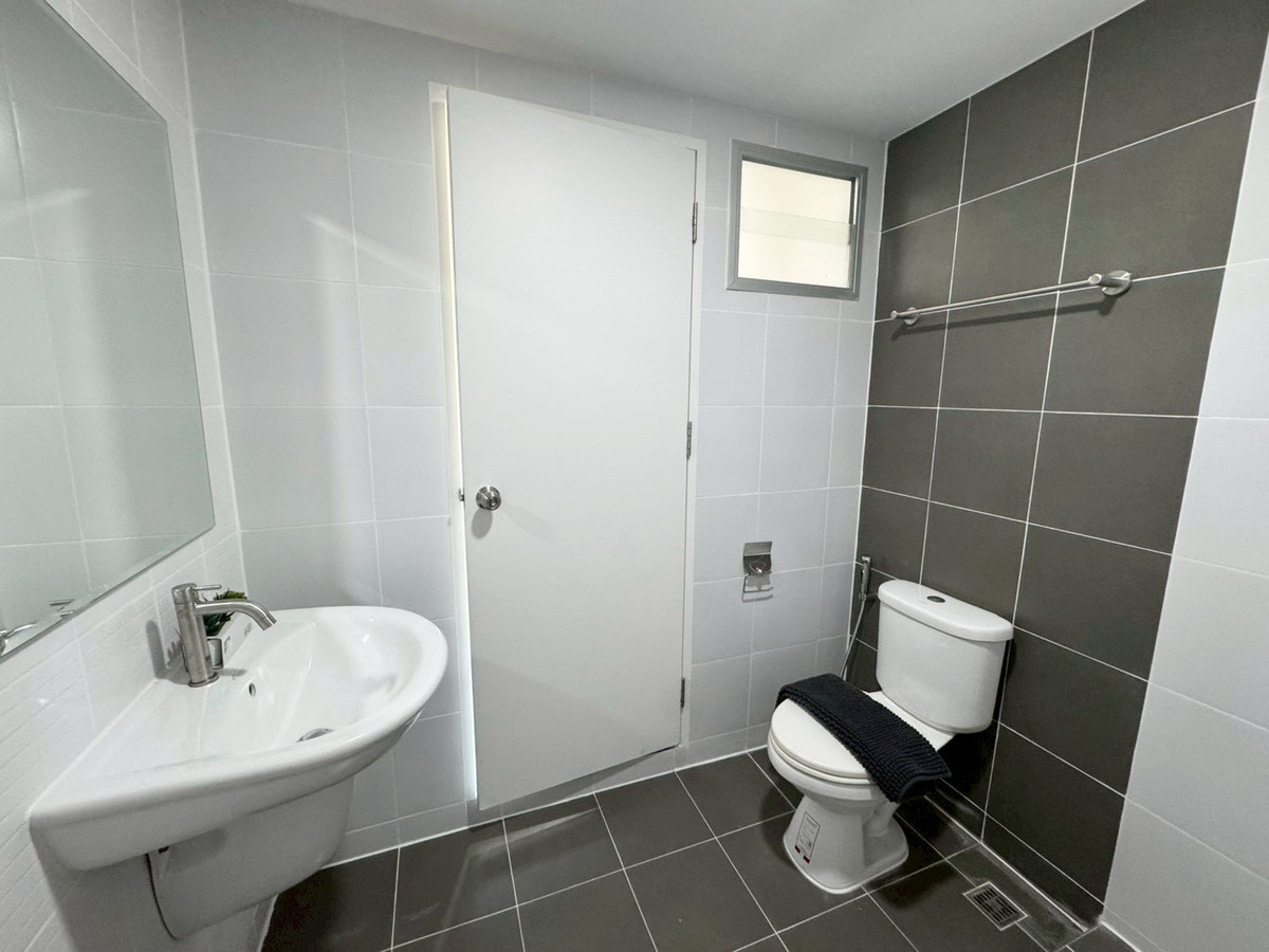 For SaleCondoRamkhamhaeng, Hua Mak : U @ Huamak Station [U @ Huamak Station] near Airport Rail Link Hua Mak, near the expressway, The Mall Bangkapi.