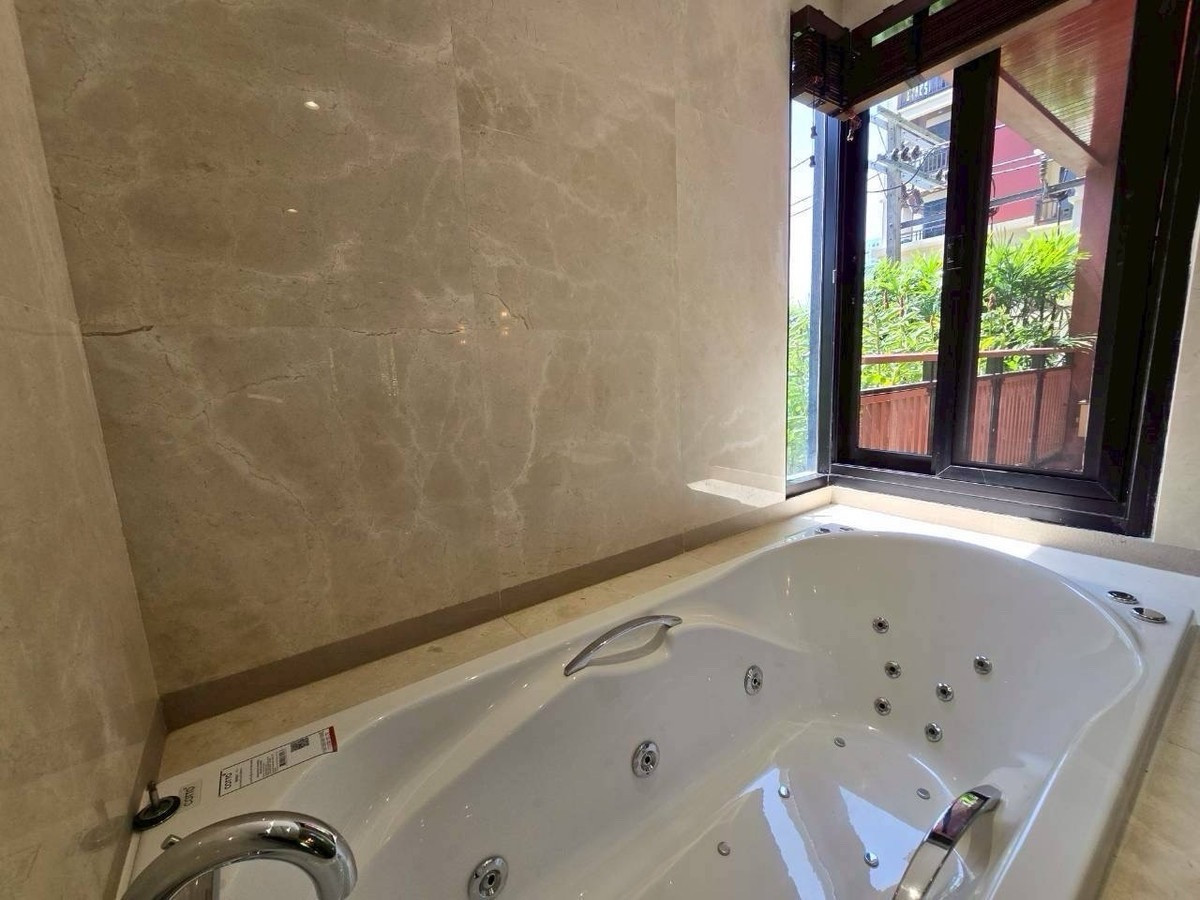 For RentCondoSathorn, Narathiwat : For Rent - Supreme Residence at Nanglinchee - Sathorn by the Luxury Private Residence for Families / Executives or Expats Bangkok