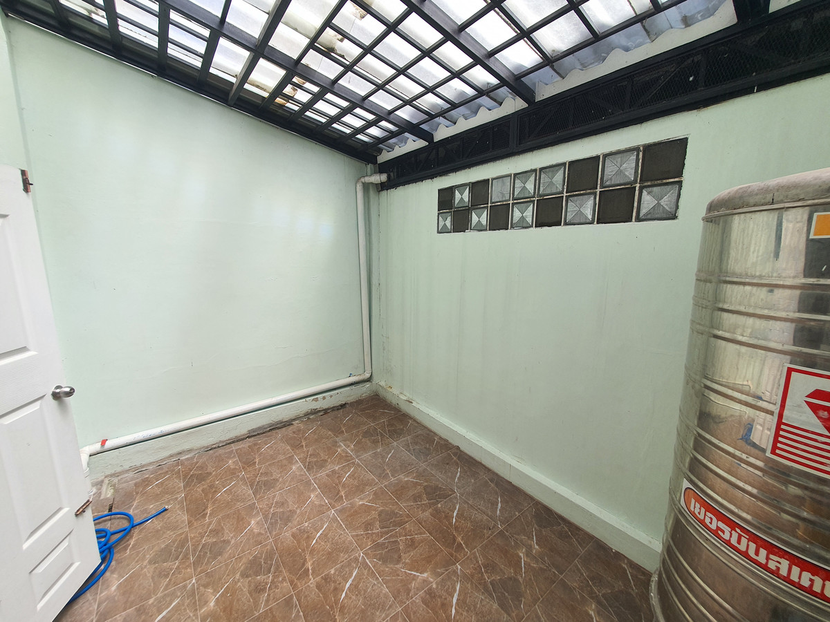 For SaleTownhomePhutthamonthon, Salaya : 3-story townhome, completely renovated, Boromarajonani 119 | 4 bedrooms, 3 bathrooms, high ceilings, not hot house, strong structure, ready to move in, near Mahidol, good location, nice to live in!