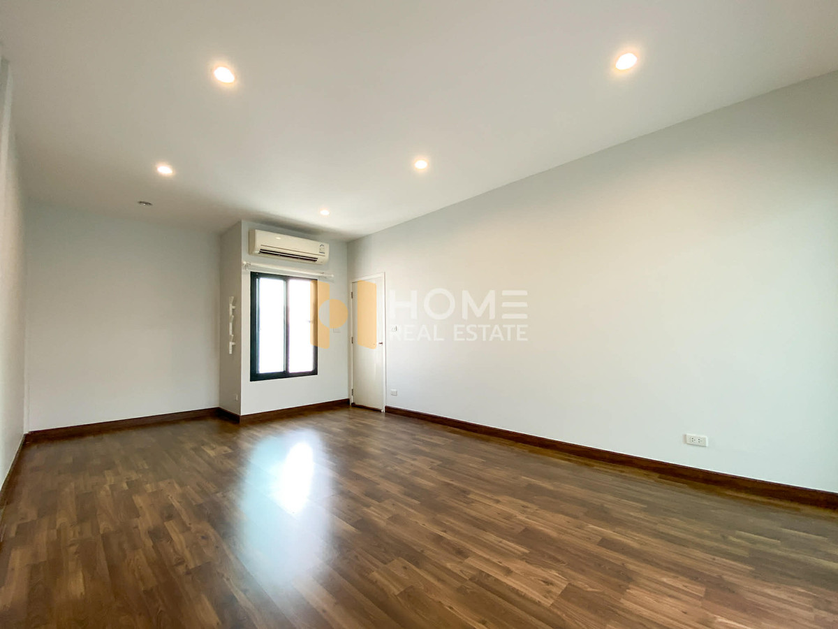 ขายทาวน์โฮมบางแค เพชรเกษม : 🏡✨ 5 นาทีถึง MRT บ้านใหม่ ต่อเติมครบ โคตรคุ้ม🔥 เฌอ วงแหวน - สาทร / 3 ห้องนอน (ขาย), Cher Wongwaen - Sathorn / 3 Bedrooms (FOR SALE) BALL283