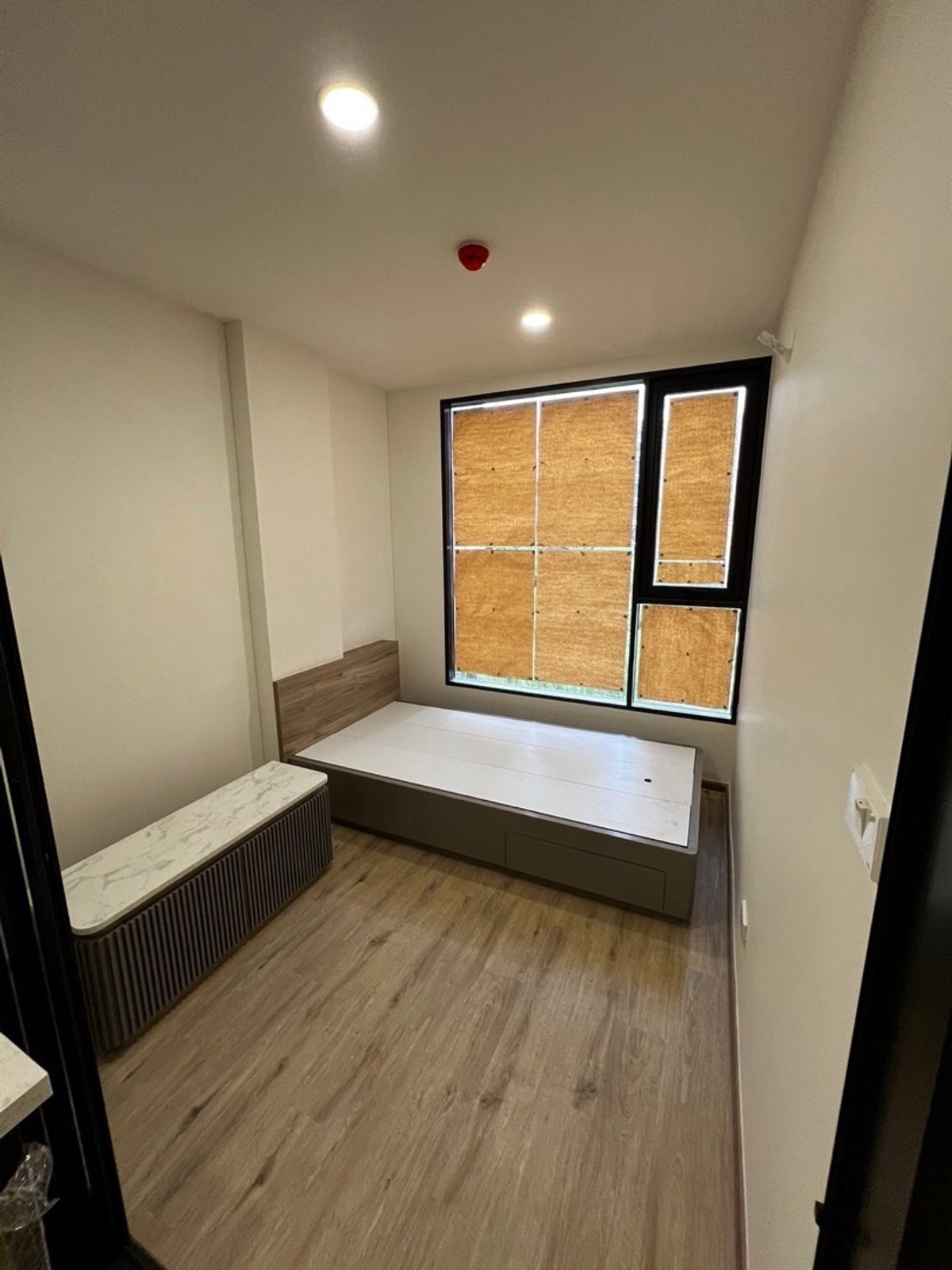 ให้เช่าคอนโดแจ้งวัฒนะ เมืองทอง : 2 ห้องนอน 1 ห้องน้ำ เช่า 16,000 บาท