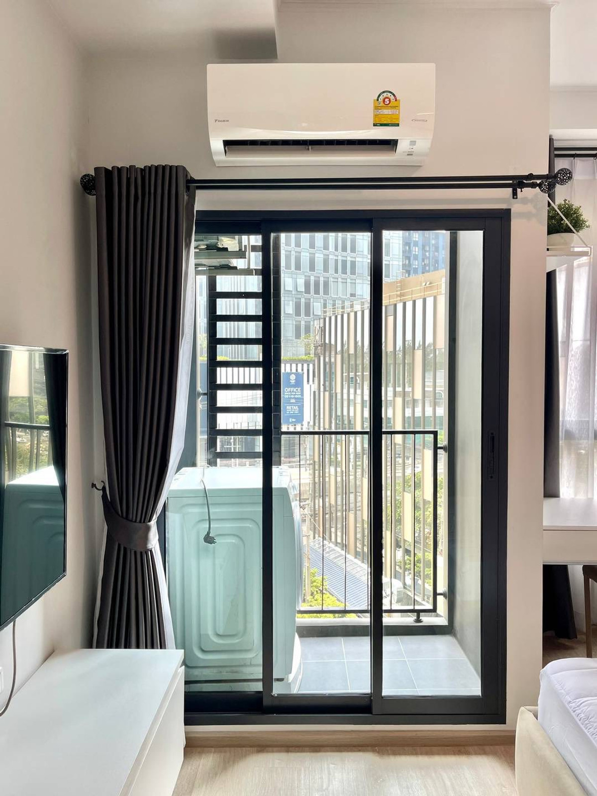 For RentCondoRama9, Petchburi, RCA : Urgent, special price ✨ Condo for rent near MRT Rama 9 | Ideo new rama9 | Fully furnished, ready to move in.  Surrounded by shopping areas