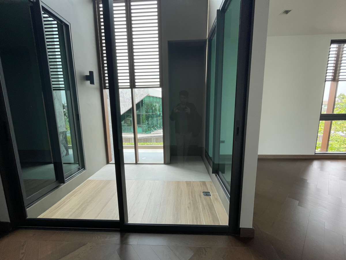 ขายบ้านบางนา แบริ่ง ลาซาล : ขายด่วน! THE ONE Signature Bangna-Rama 9 — นิยามใหม่ของ Pool Villa หรู 3 ชั้น พร้อม Multiverse ฟังก์ชันเพื่อทุกคนในครอบครัว