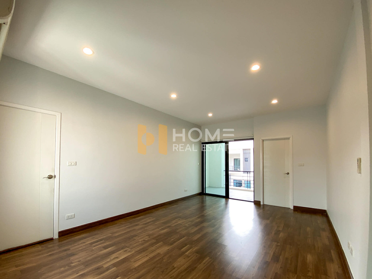 ขายทาวน์โฮมบางแค เพชรเกษม : 🏡✨ 5 นาทีถึง MRT บ้านใหม่ ต่อเติมครบ โคตรคุ้ม🔥 เฌอ วงแหวน - สาทร / 3 ห้องนอน (ขาย), Cher Wongwaen - Sathorn / 3 Bedrooms (FOR SALE) BALL283