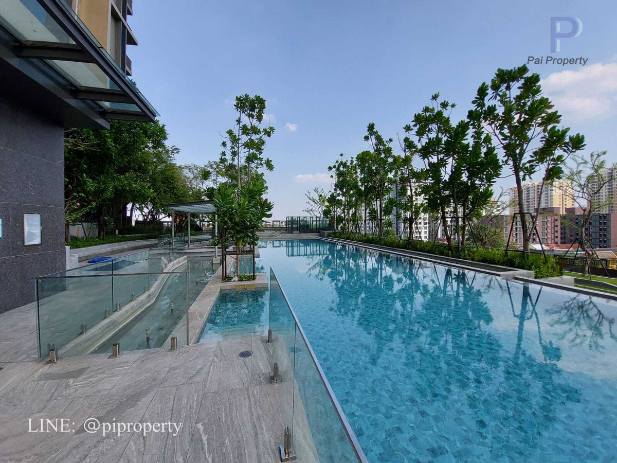For RentCondoOnnut, Udomsuk : High floor 1 bedroom unit for rent in Whizdom Essence Sukhumvit, True Digital Park BTS Punnawithi station.