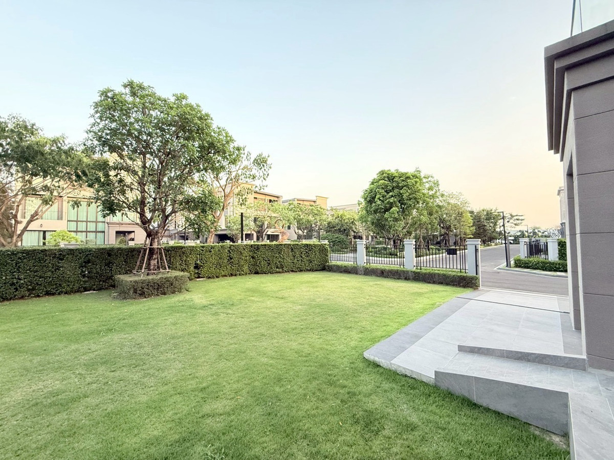 ขายบ้านพุทธมณฑล ศาลายา : Special Plot! Grand Bangkok Boulevard ปิ่นเกล้า-บรมฯ (Type ใหญ่สุด)