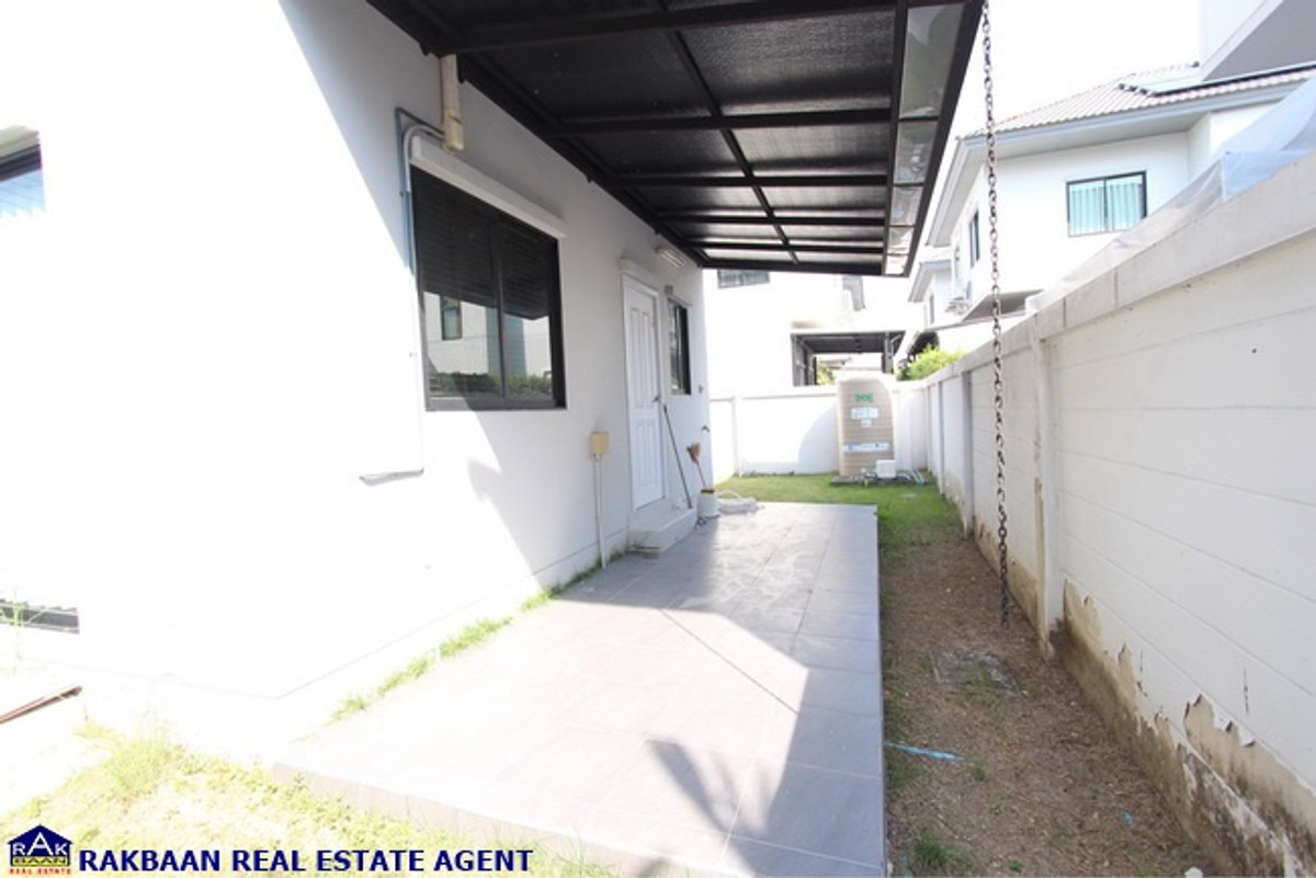 ขายบ้านนวมินทร์ รามอินทรา : ขายบ้านใกล้แฟชั่นไอส์แลนด์ เสนาพาร์ควิลล์ 46.1 ตร.ว. 3 นอน 3 ห้องน้ำ ตกแต่งครบ สวย พร้อมผู้เช่า 35,000บาท ต่อเดือน