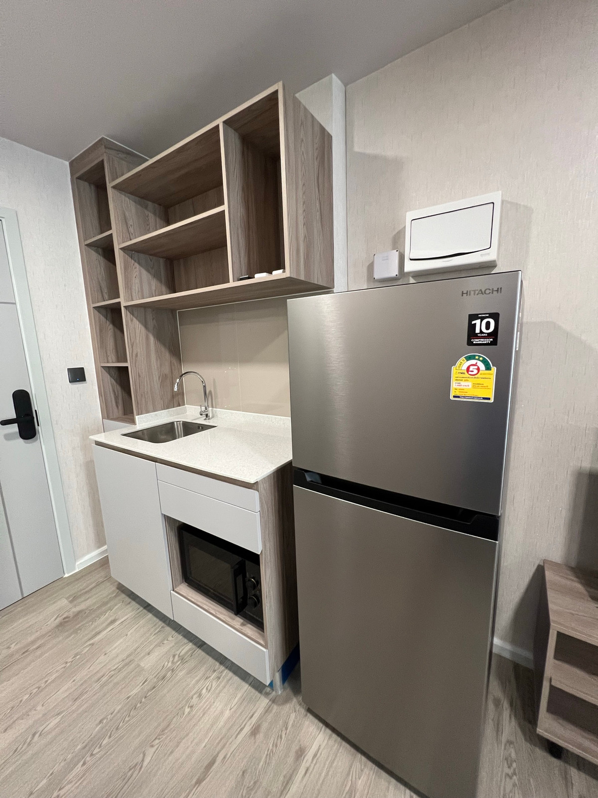 ให้เช่าคอนโดปทุมธานี รังสิต ธรรมศาสตร์ : ให้เช่า Kave Town Colony ห้องสวยเดินไป ม.กรุงเทพได้ เฟอร์ครบ เตียงแยกได้ พร้อมเข้าอยู่!