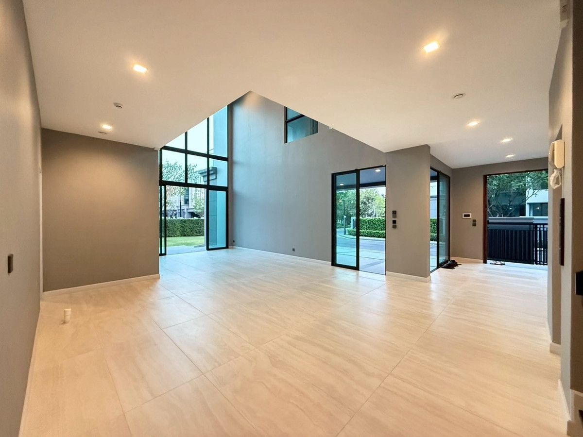 ขายบ้านพุทธมณฑล ศาลายา : Special Plot! Grand Bangkok Boulevard ปิ่นเกล้า-บรมฯ (Type ใหญ่สุด)