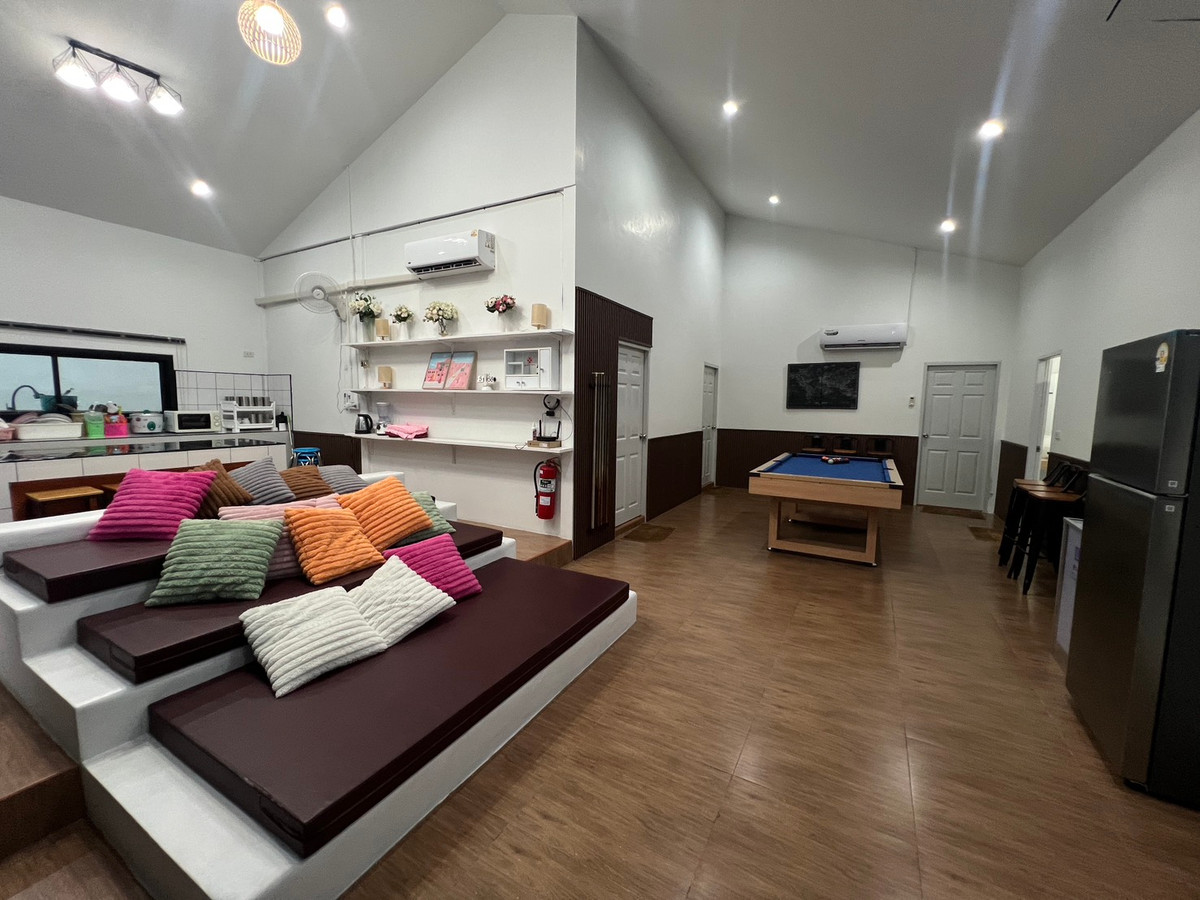 ขายบ้านพัทยา บางแสน ชลบุรี สัตหีบ : บ้านเดี่ยวพูลวิลล่า บางเสร่ / 5 ห้องนอน (ขาย), Detached House Pool Villa Bang Saray / 5 Bedrooms (FOR SALE) AM077