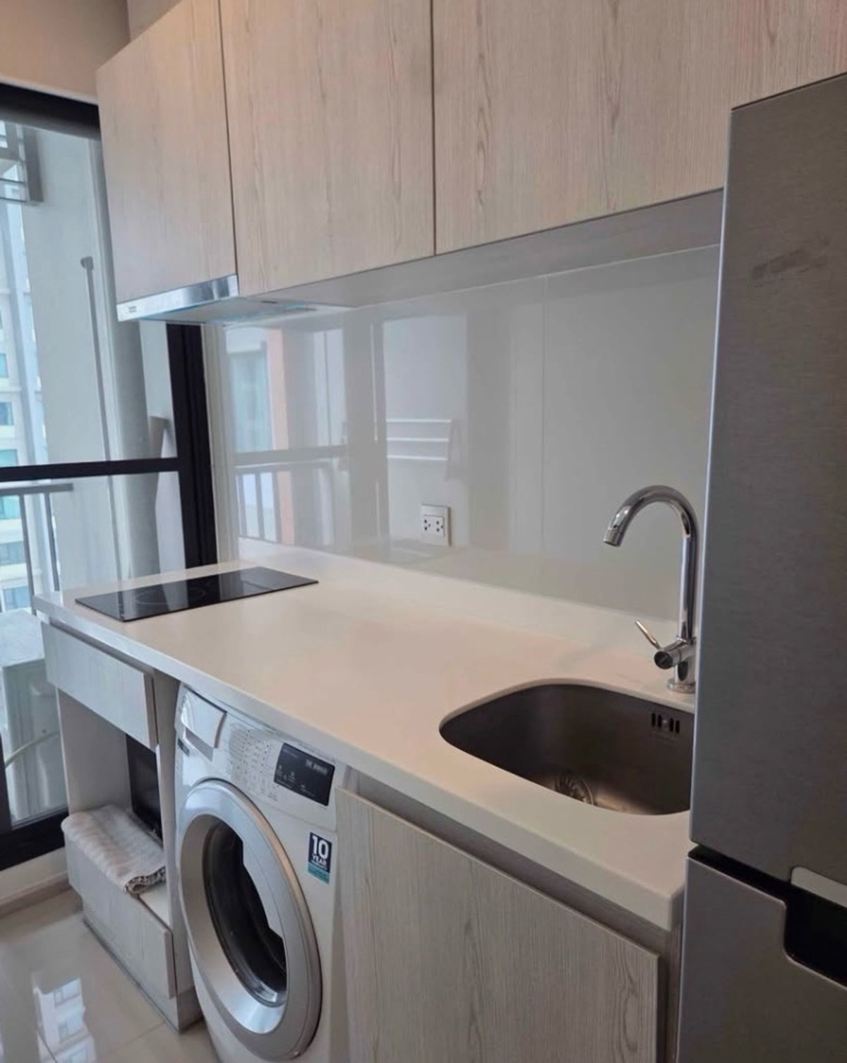 ให้เช่าคอนโดพระราม 9 เพชรบุรีตัดใหม่ RCA : #R9640  🎉 130369 ให้เช่าคอนโด Life Asoke