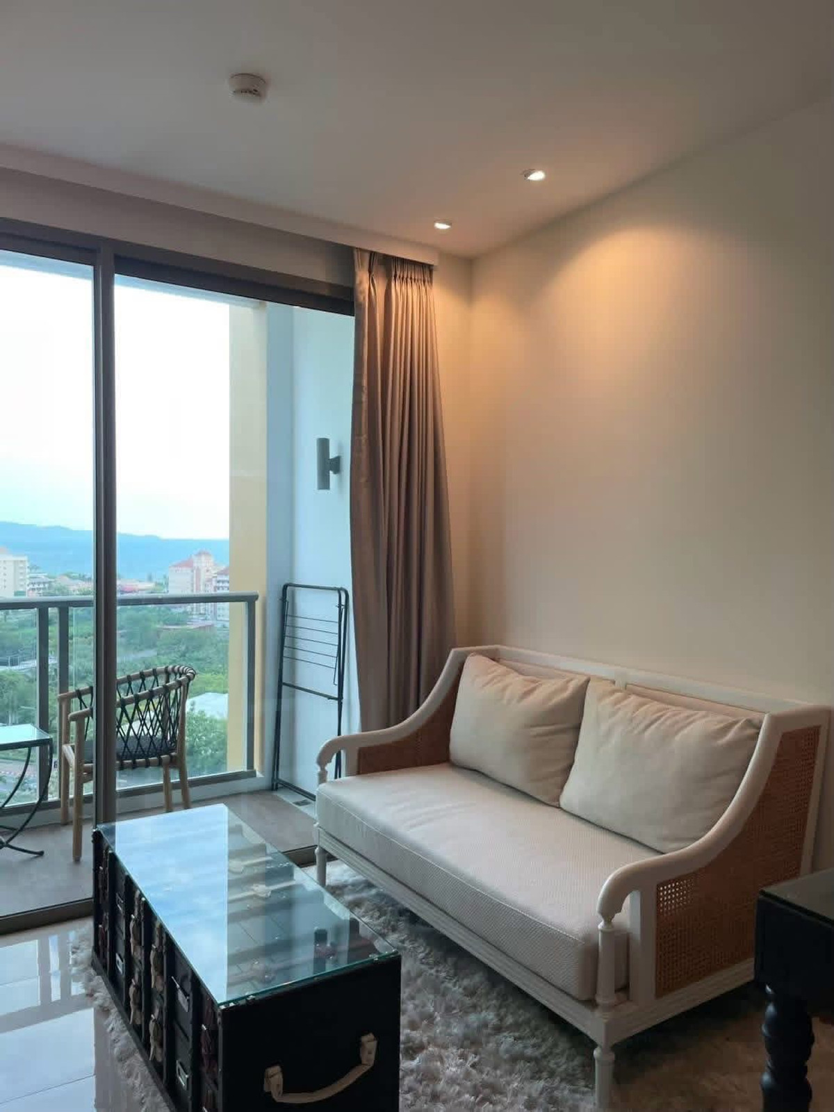 For RentCondoPattaya, Bangsaen, Chonburi : The Riviera Ocean Drive / 1 Bedroom (FOR RENT), The Riviera Ocean Drive / 1 Bedroom (FOR RENT) AM081