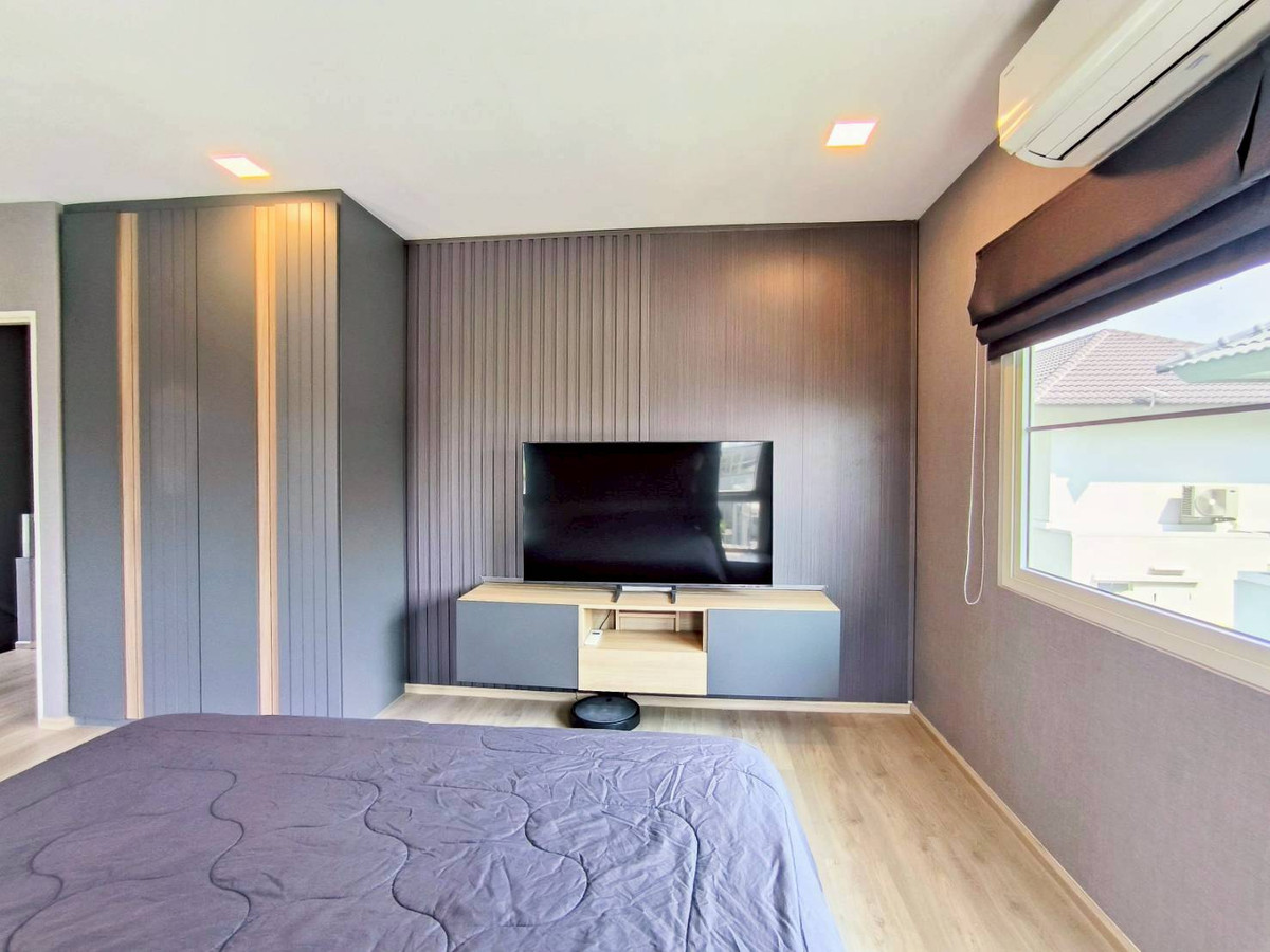 ขายบ้านพัฒนาการ ศรีนครินทร์ : ขายบ้านเดี่ยว 2 ชั้น 50.30 ตรว. Villaggio ศรีนครินทร์ ตำบลบางเมือง อำเภอเมืองสมุทรปราการ สมุทรปราการ ราคา 6,900,000 บาท